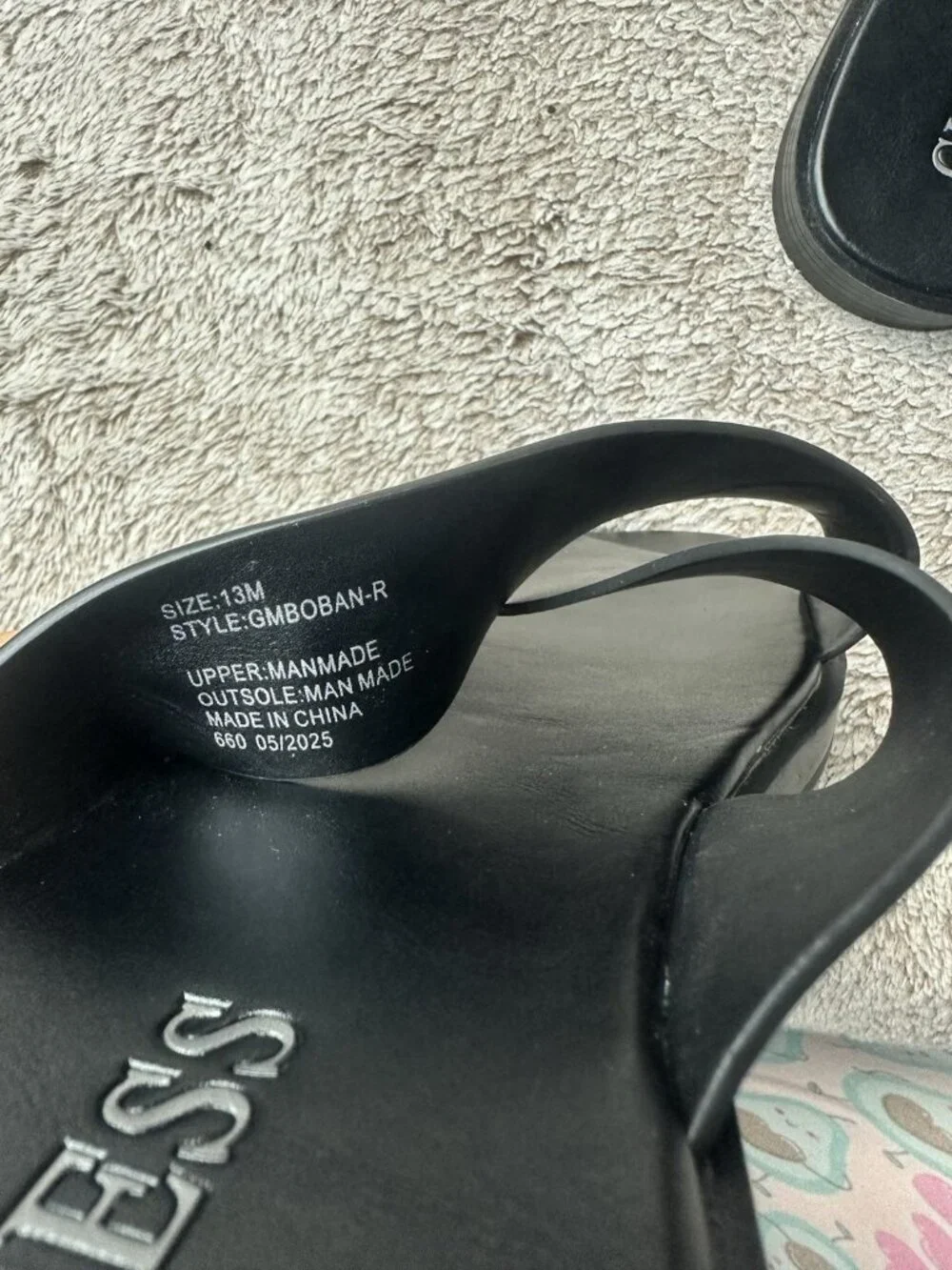Guess Mens Size 13 Sandals Slides Slip On Shoes Black New